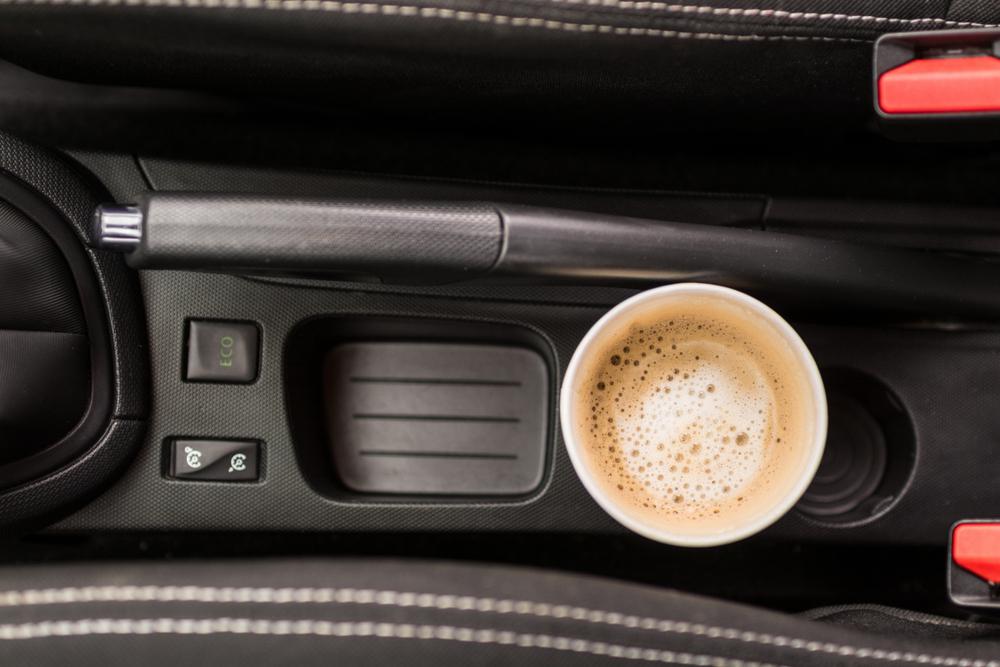 Rend a lelke mindennek! Így rendszerezd az autódban a holmit!