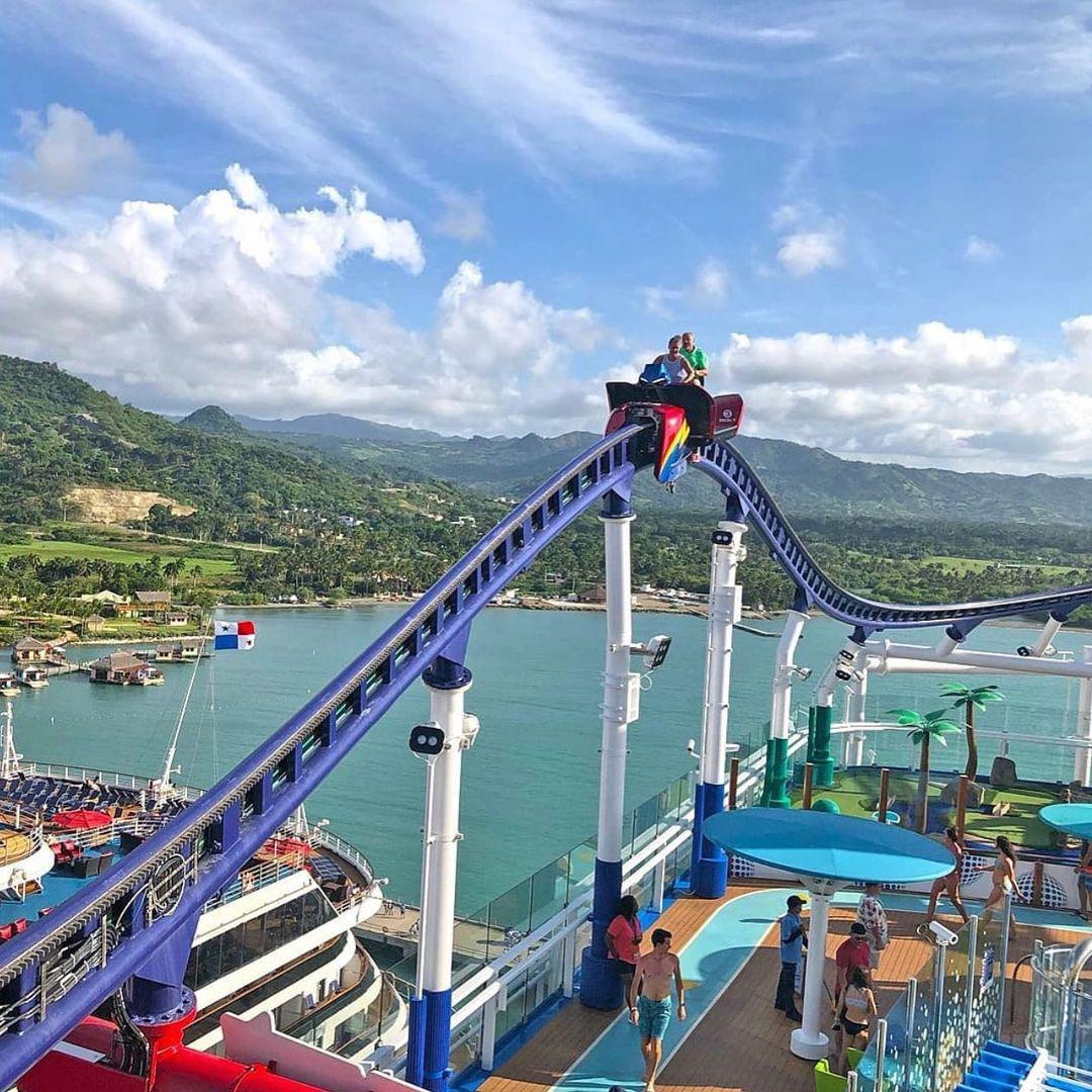 Ilyen egy óceánjárón hullámvasutazni