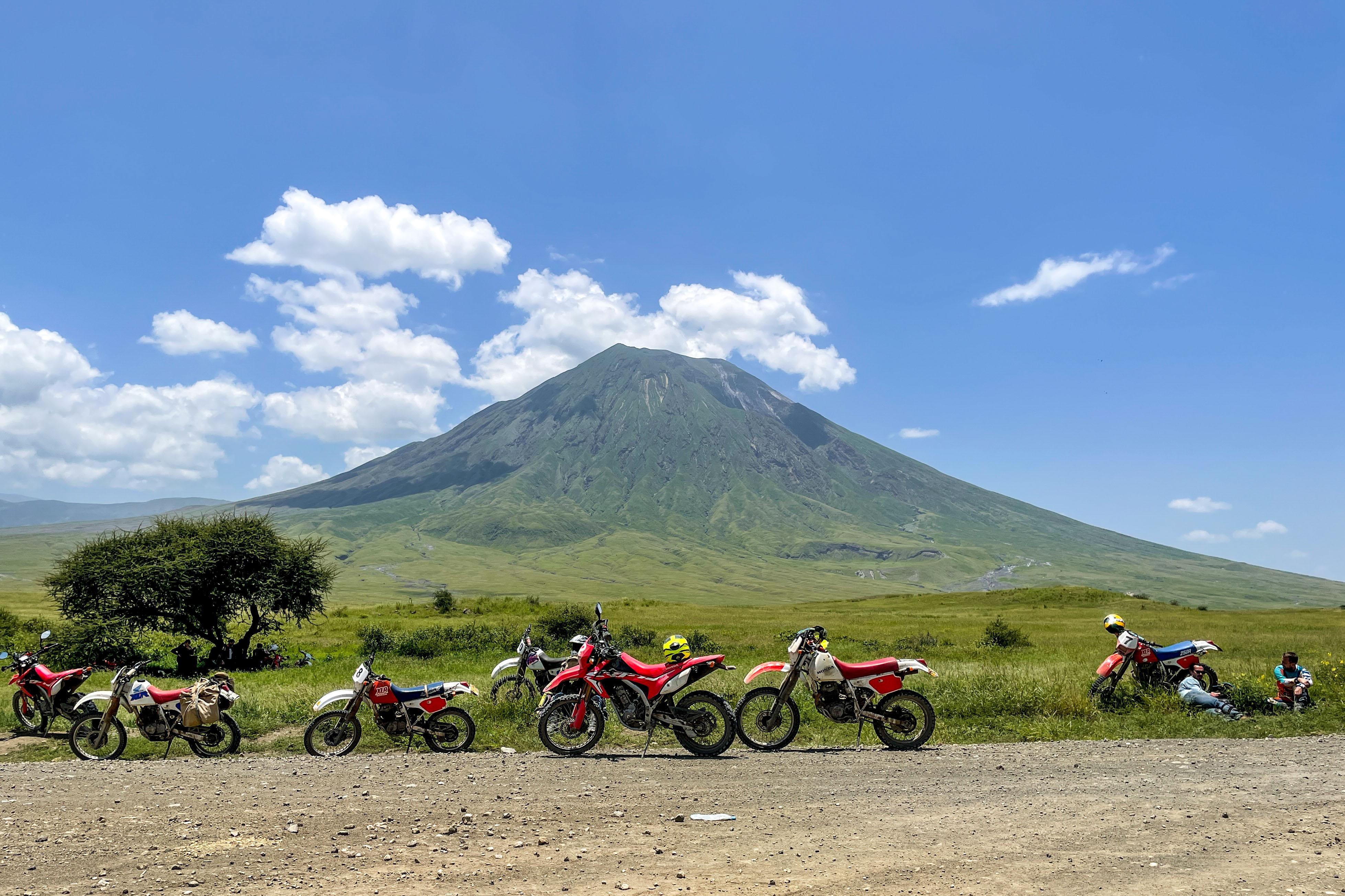 Úton vagyunk! Motoros túra a Kilimandzsárónál