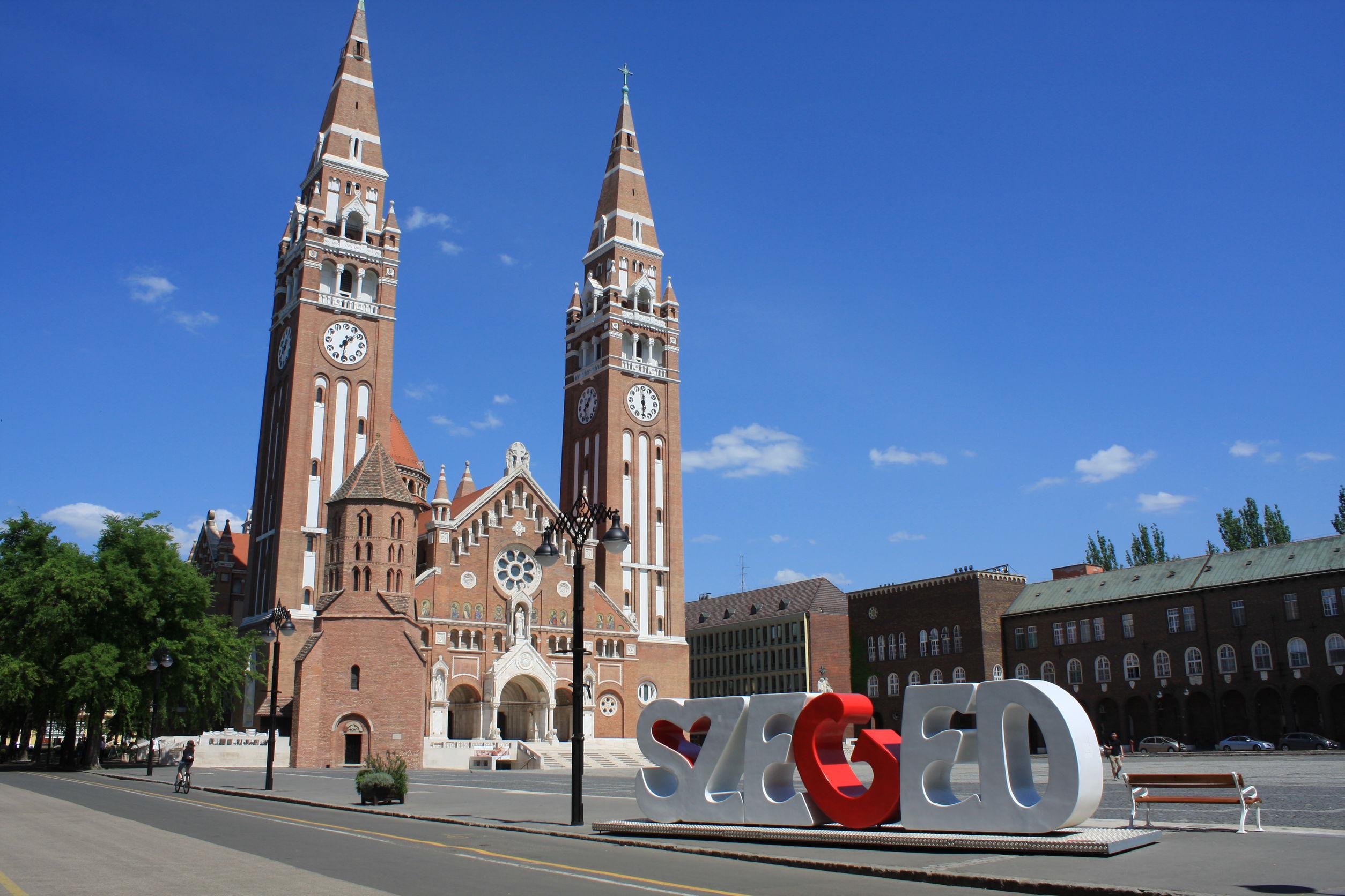 Rendhagyó úti kalauz: Szeged