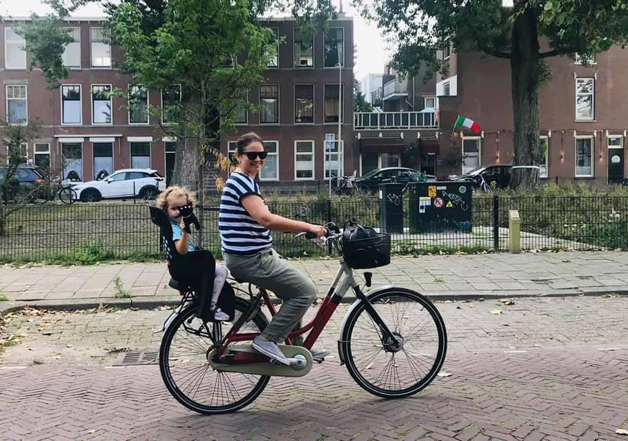 Konta Barbara: „Nagy bringás család lettünk"