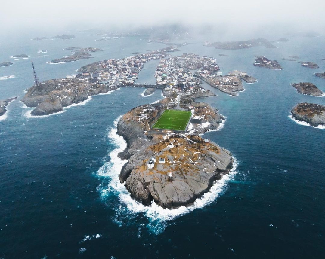 Focipályák lehetetlen helyeken