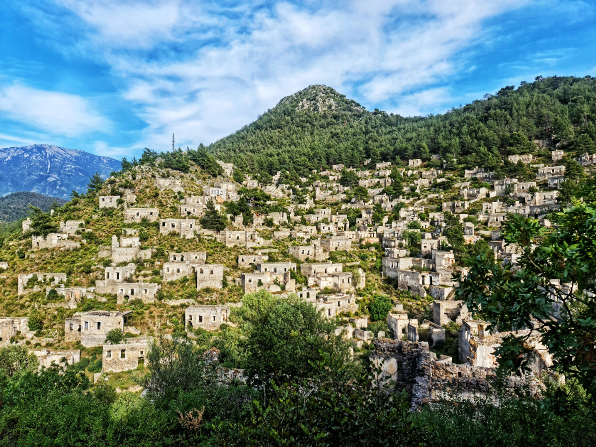 Bámulatos! Így néz ki a 100 éve lakatlan török szellemváros – videó!