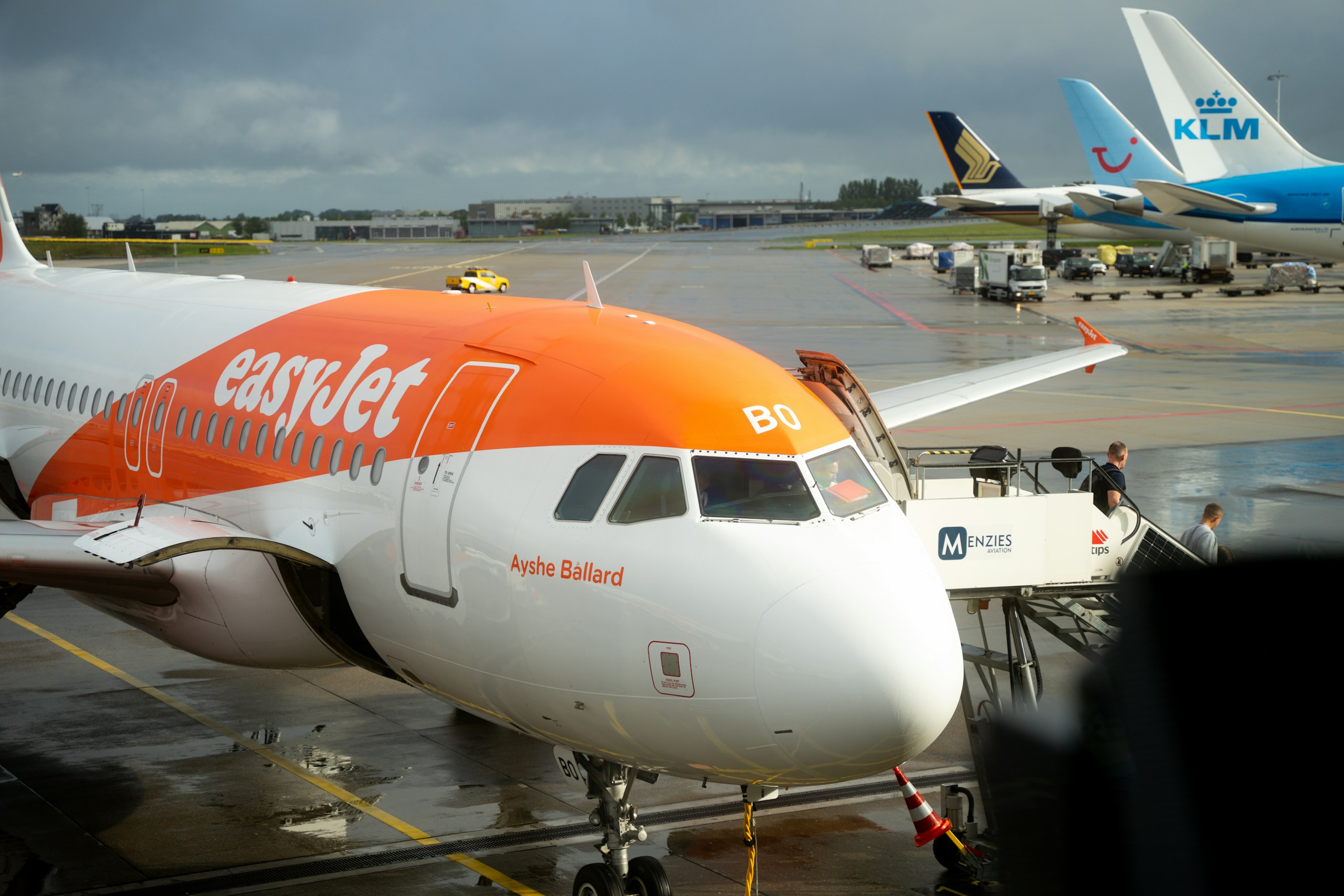 Káosz a manchesteri repülőtéren: potyautast fogtak az easyJet járatán