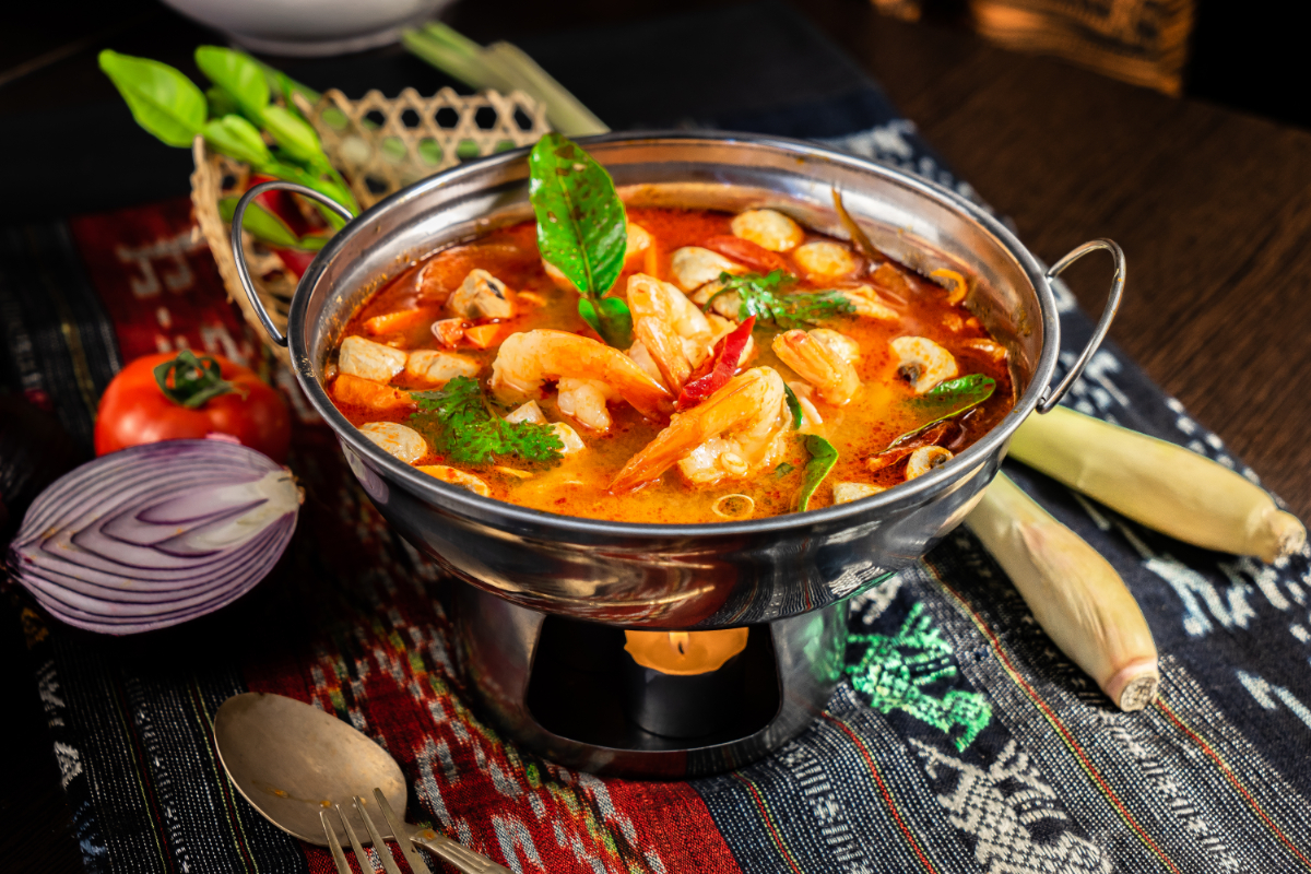 Leves thai módra: melegítsd fel magad az egyszerű tom yummal!