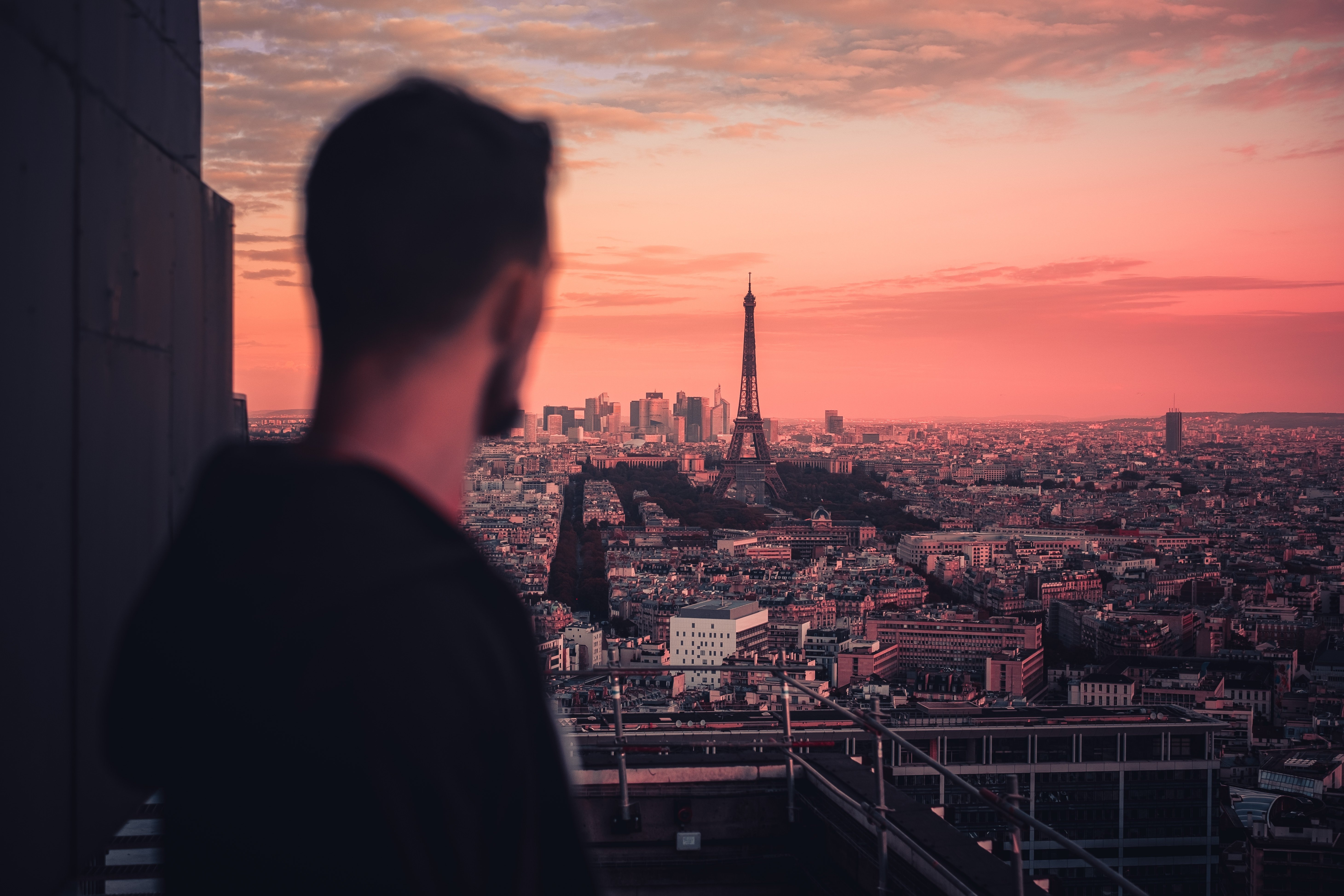 Párizs-szindróma: hogyan befolyásolja a kultúrsokk a nyaralást?