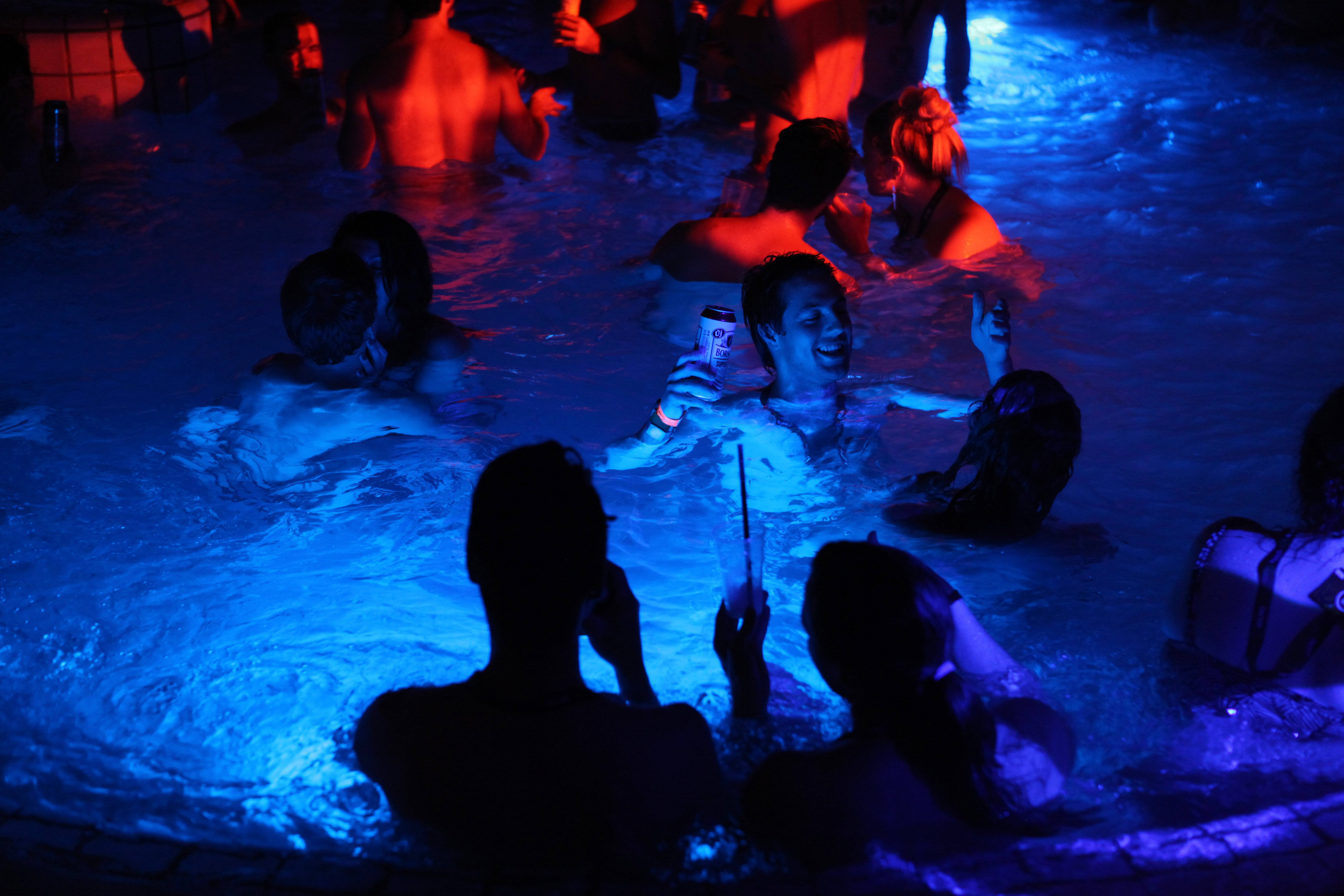 8 hazai termálfürdő, ahol éjszakai fürdőbulival köszönthetjük az új évet