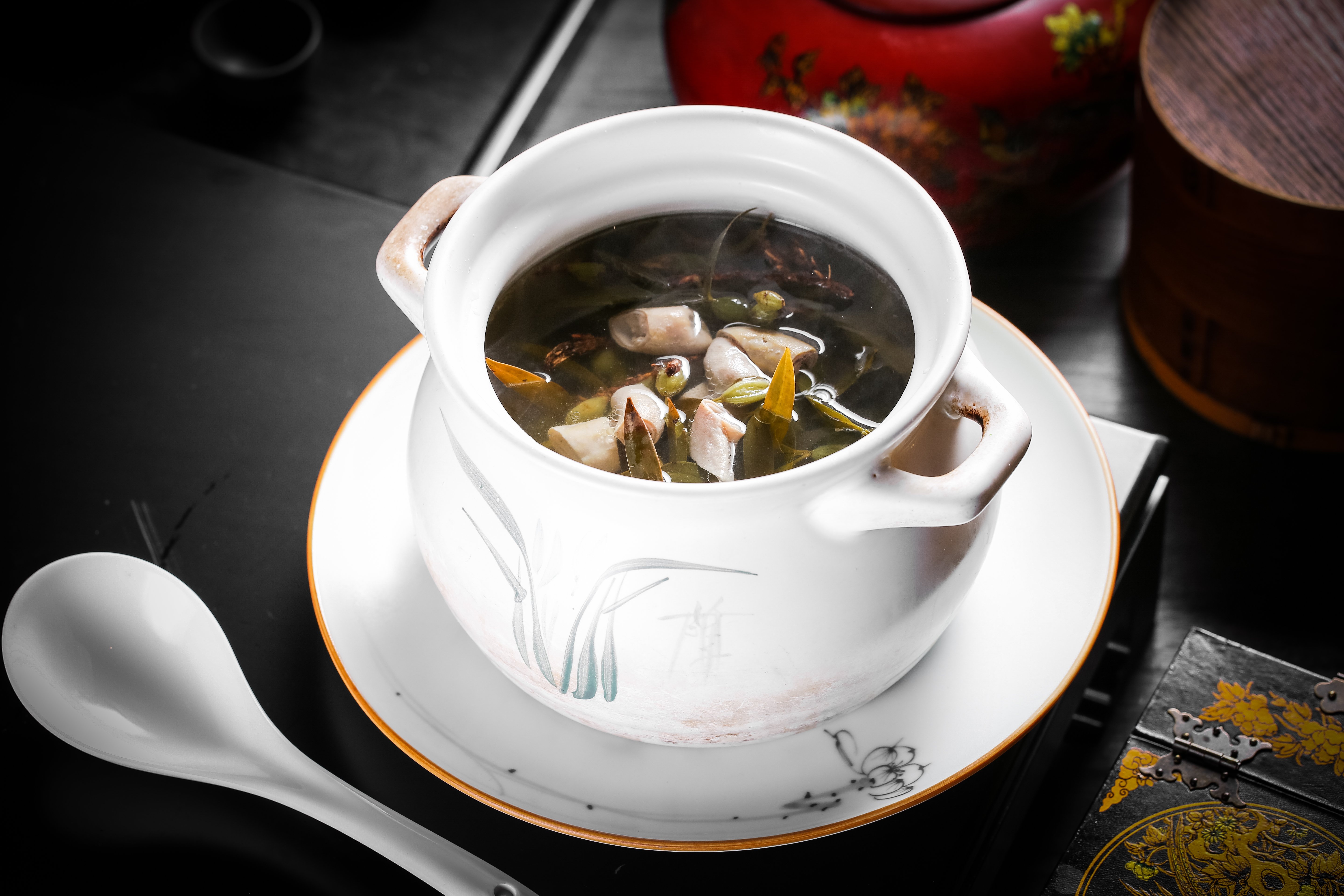 Itthon a legtöbben kimenekülnének a konyhából, de Kínában az egyik téli kedvenc