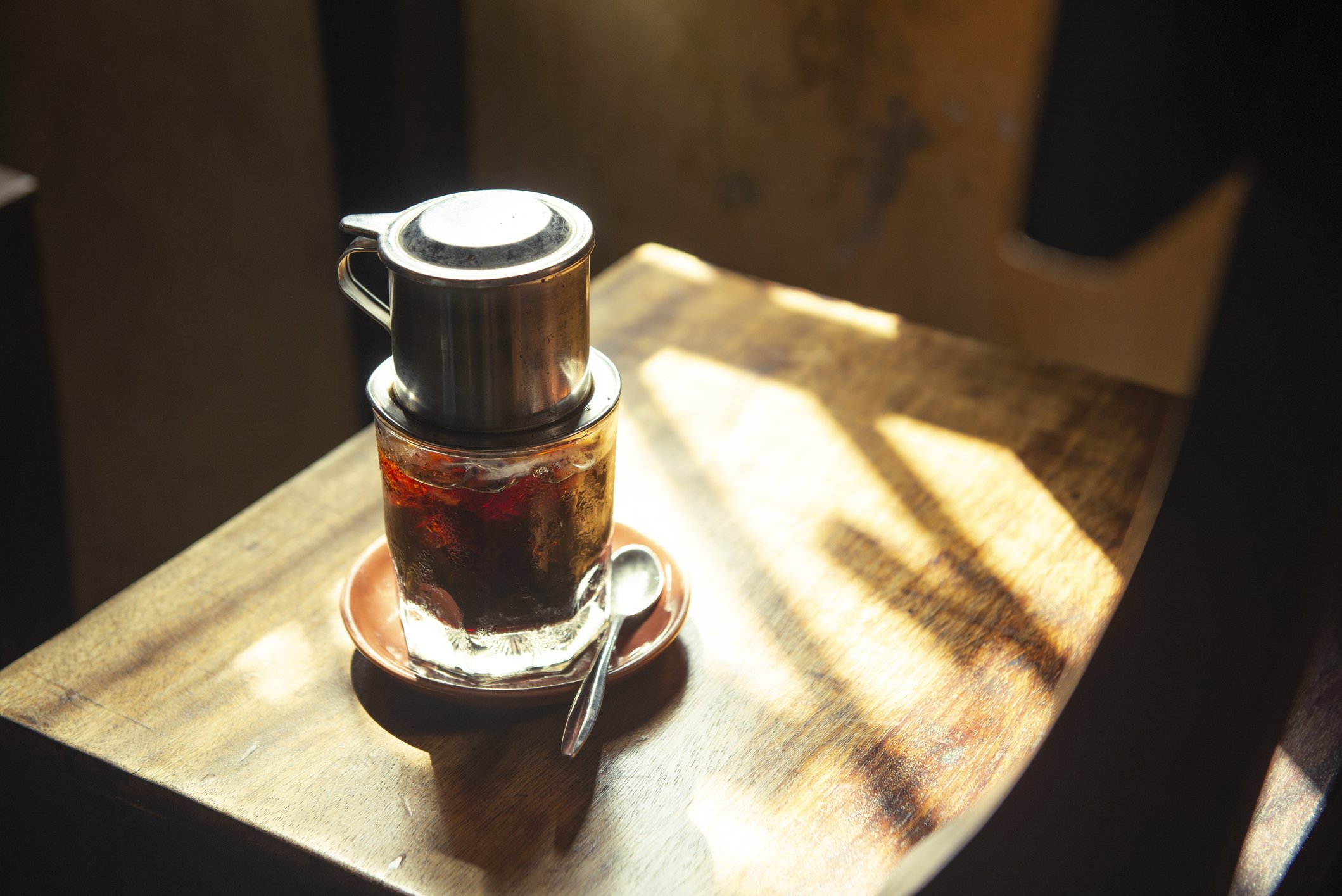 Kóstoltad már a bivalyerős vietnámi kávét? 3 összetevőből otthon is elkészítheted!