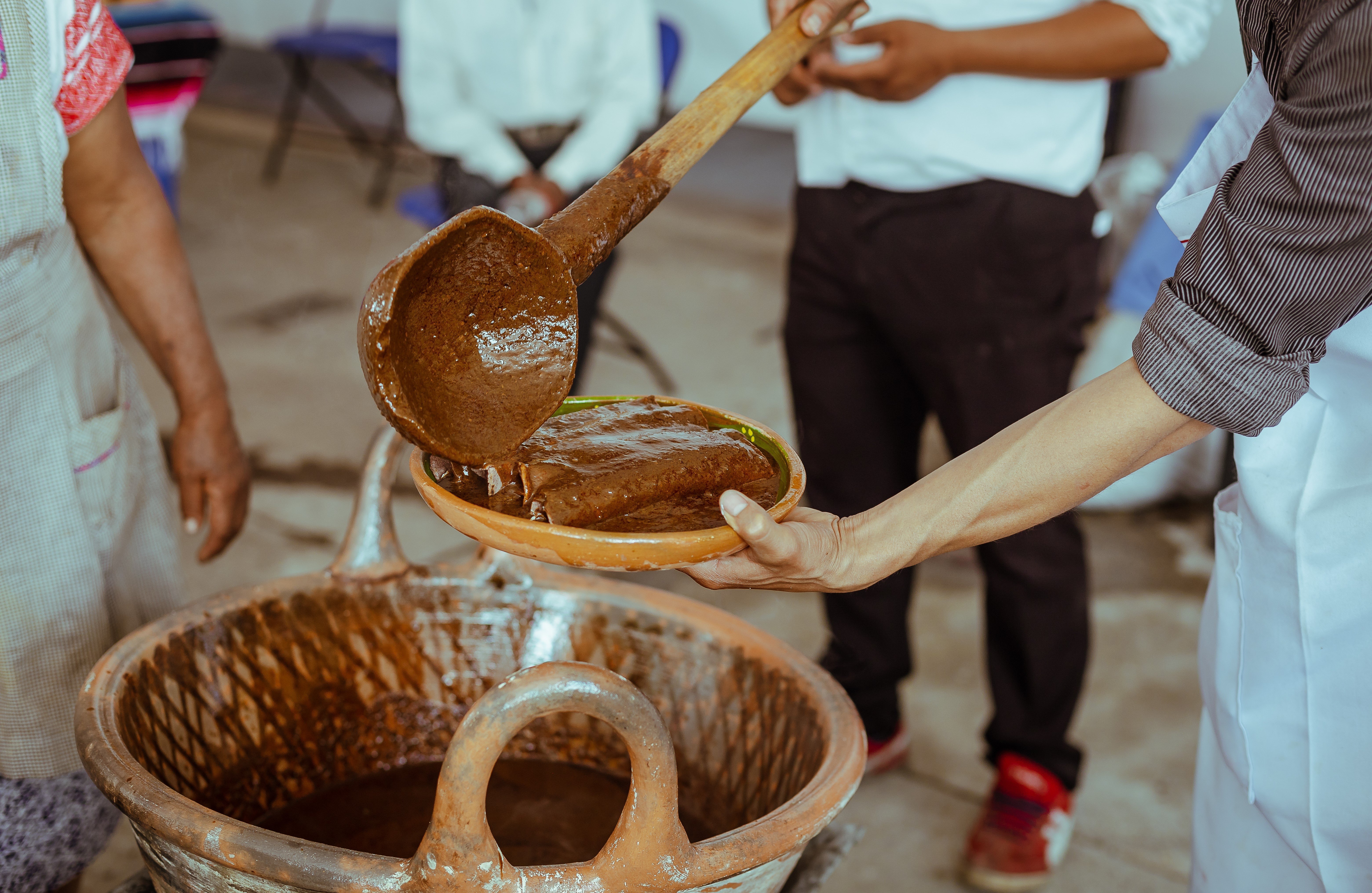 A mexikói mártás, ami 3 napig készül, és még a legjobb séfeket is megizzasztja