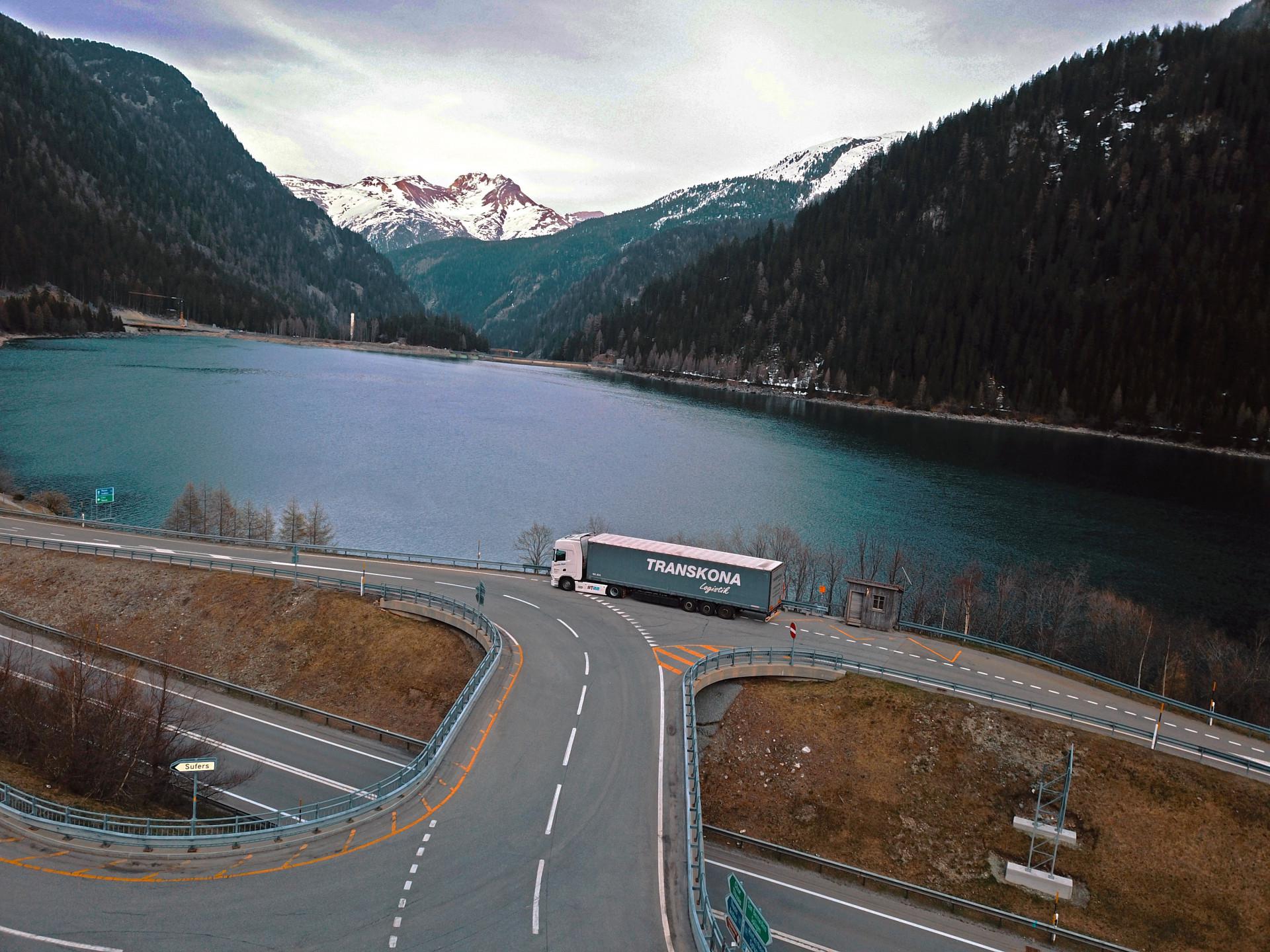 Dajka László, a kamionos világjáró mesél az új podcastben